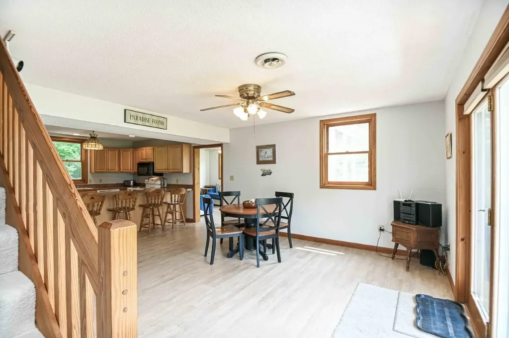47 Beacon Street York ME 03909
