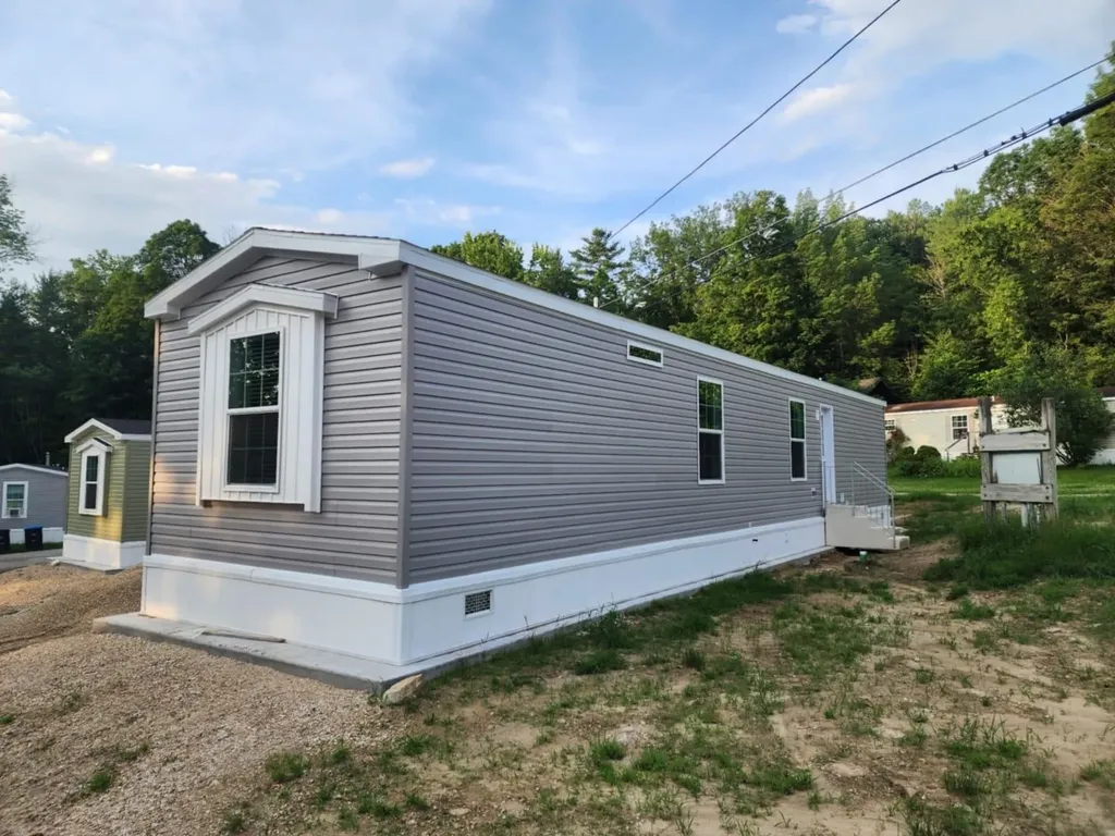 24 Cassie Lane Bennington VT 05201