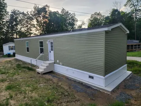 32 Cassie Lane Bennington VT 05201