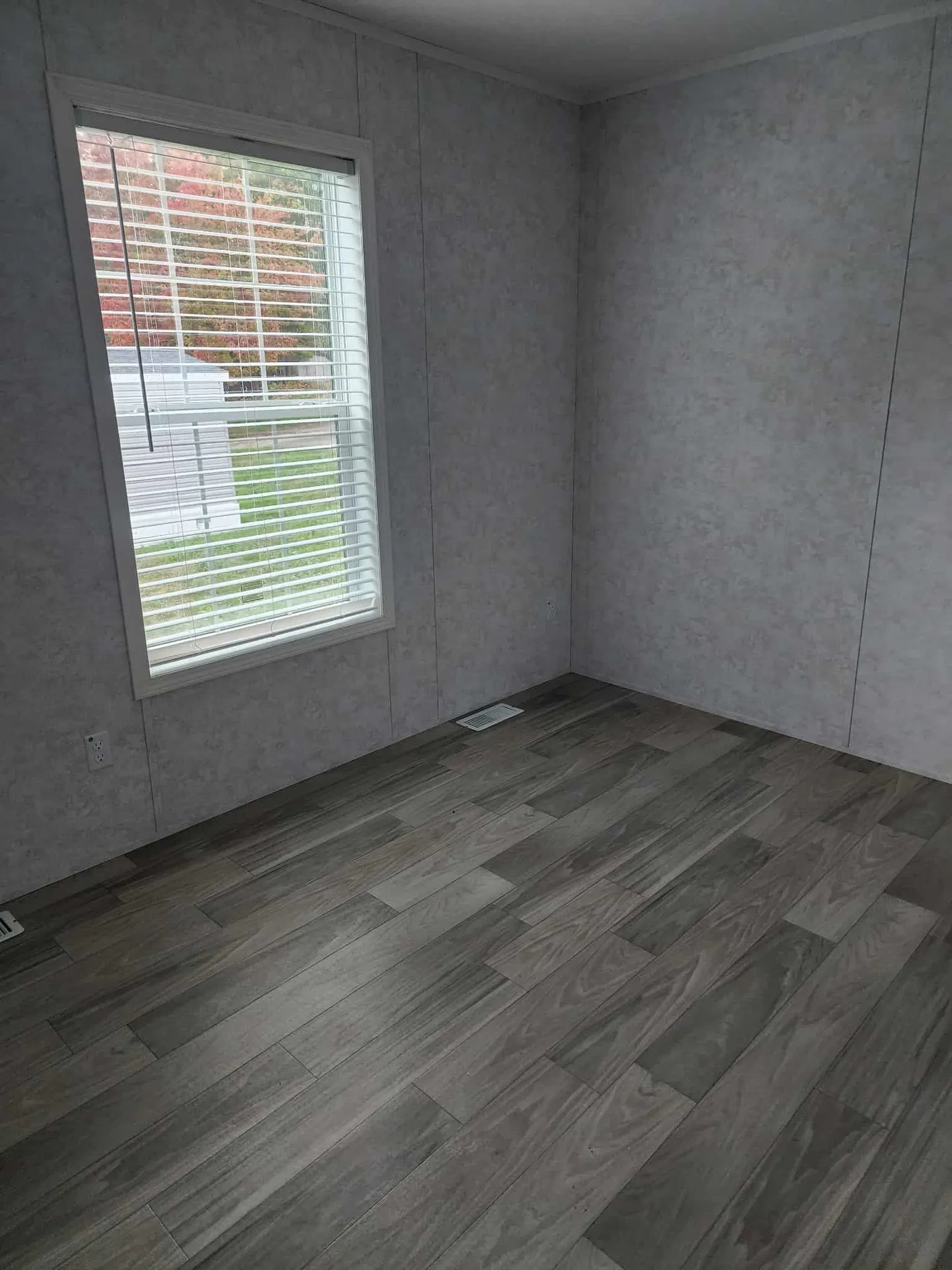 10 Cassie Lane Bennington VT 05201-0000