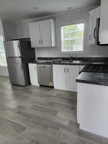 10 Cassie Lane Bennington VT 05201-0000