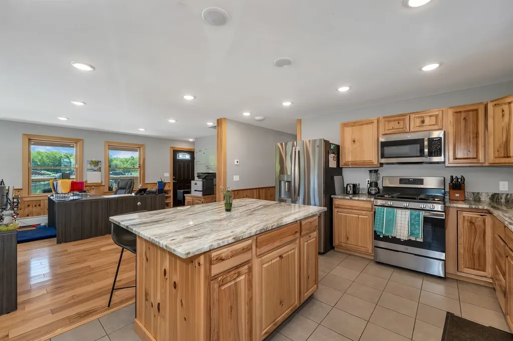 968 Mount Moosilauke Highway Wentworth NH 03282