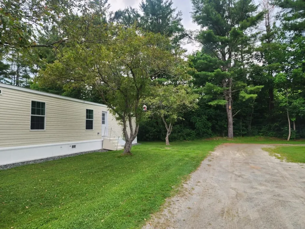 81 Cramton Road Castleton VT 05735