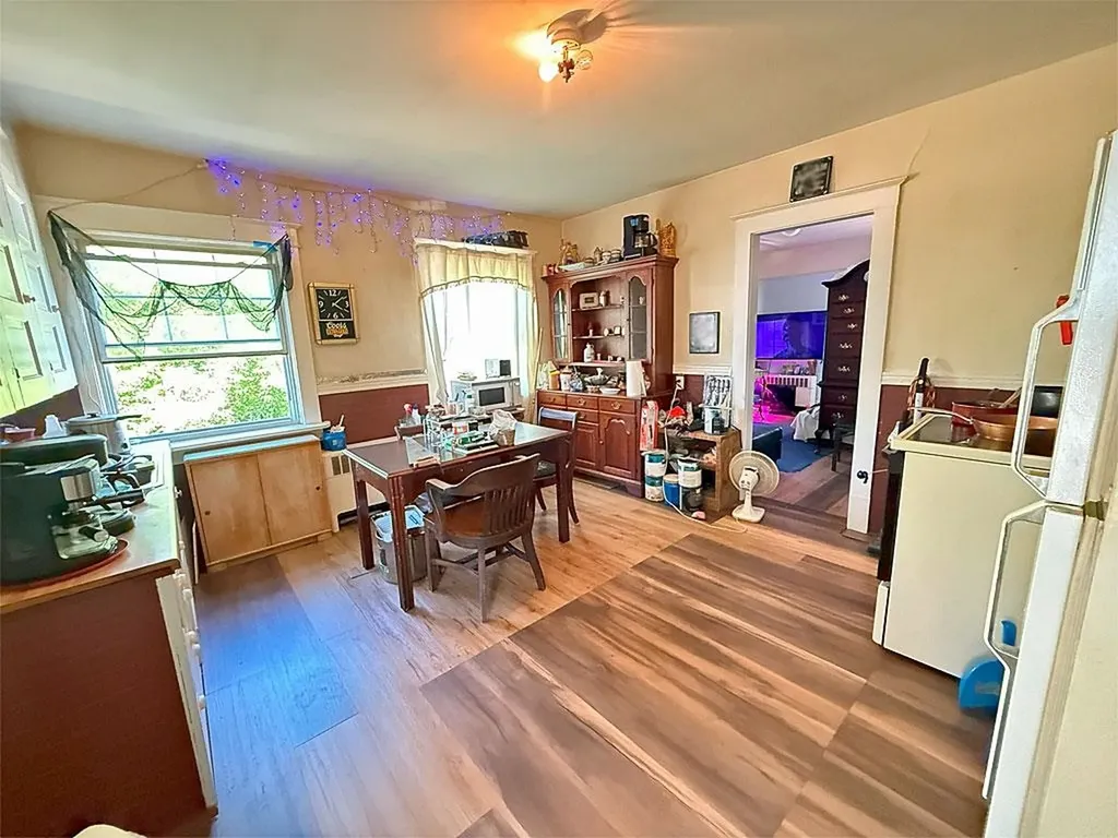 86 Strongs Avenue Rutland City VT 05701