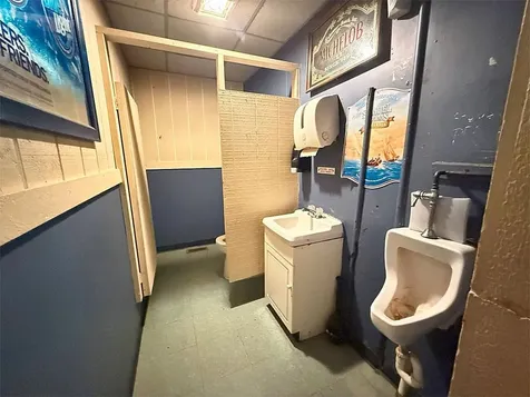 86 Strongs Avenue Rutland City VT 05701