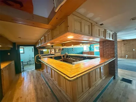 86 Strongs Avenue Rutland City VT 05701