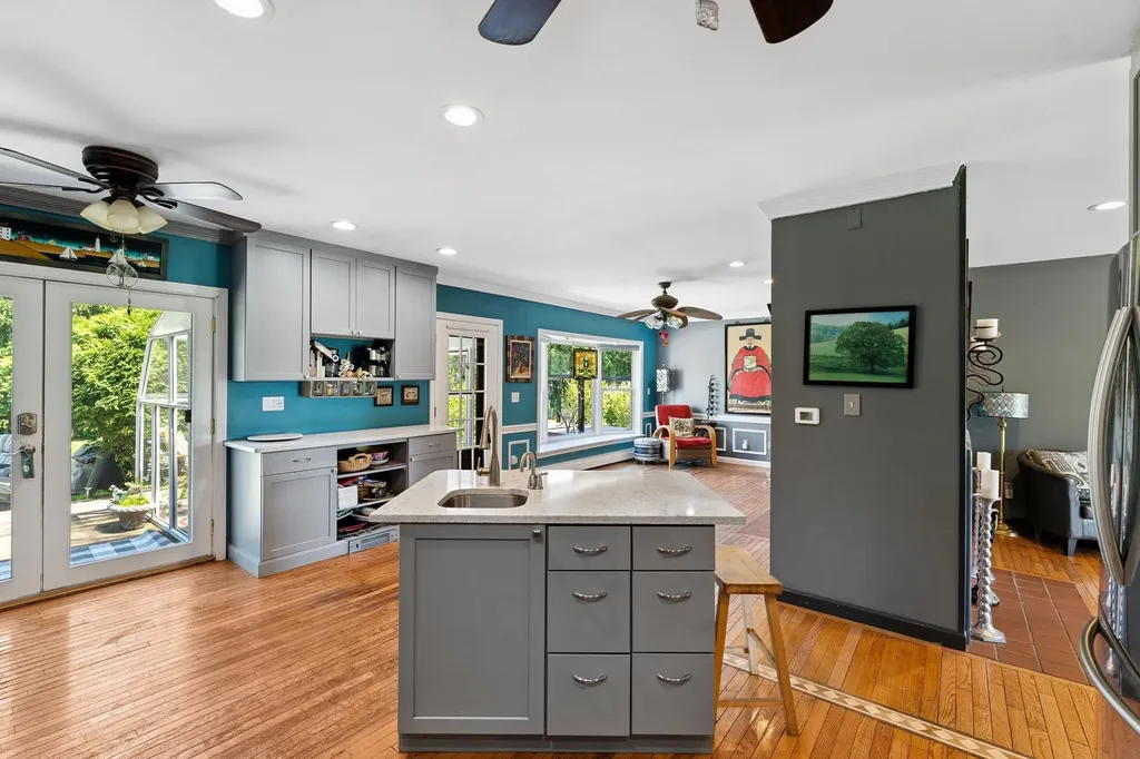 8 Pinnacle Drive South Burlington VT 05403