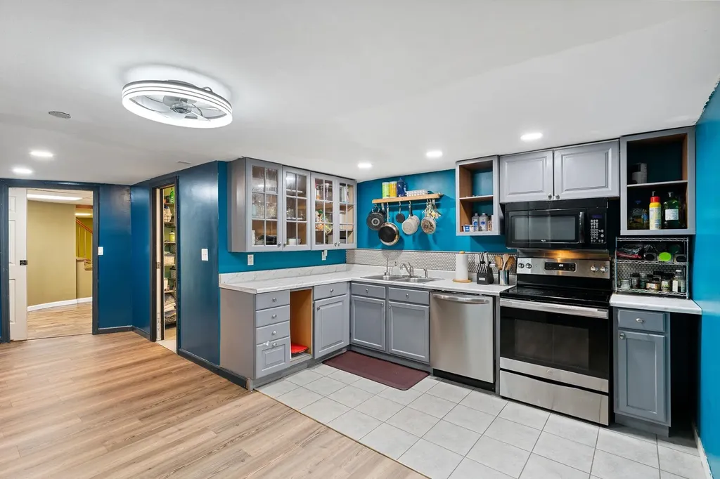 8 Pinnacle Drive South Burlington VT 05403