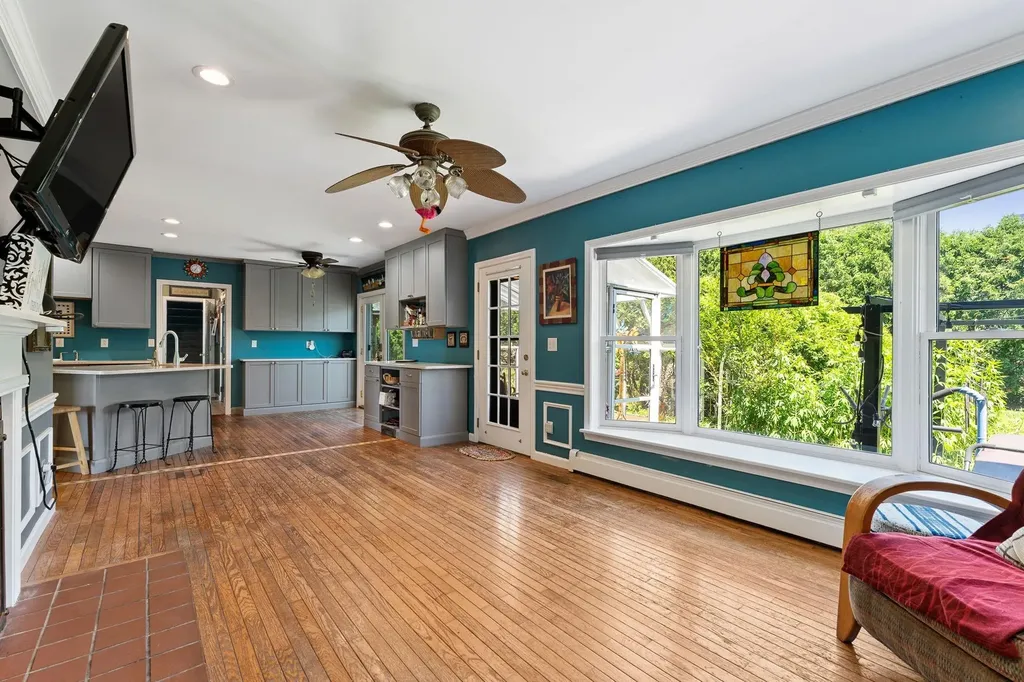 8 Pinnacle Drive South Burlington VT 05403