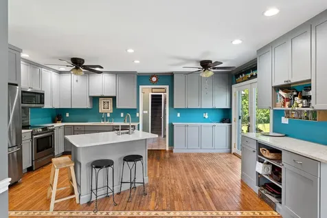 8 Pinnacle Drive South Burlington VT 05403