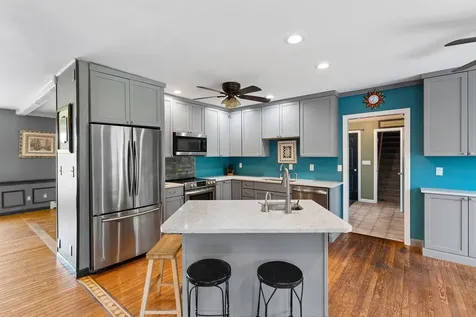 8 Pinnacle Drive South Burlington VT 05403