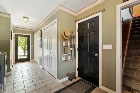 8 Pinnacle Drive South Burlington VT 05403