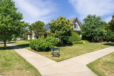 8 Pinnacle Drive South Burlington VT 05403