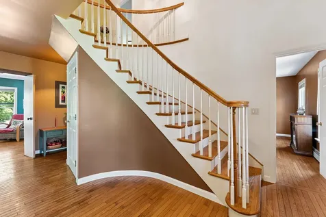 8 Pinnacle Drive South Burlington VT 05403