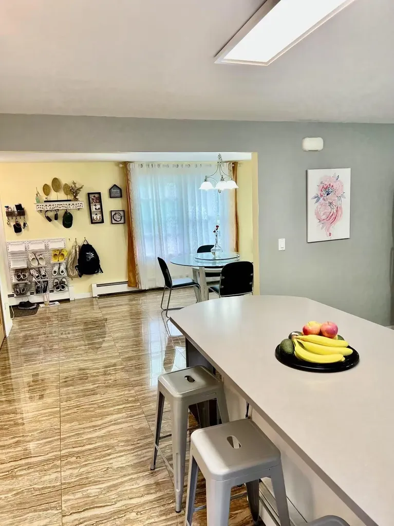 166 Lakeview Drive Shelburne VT 05482