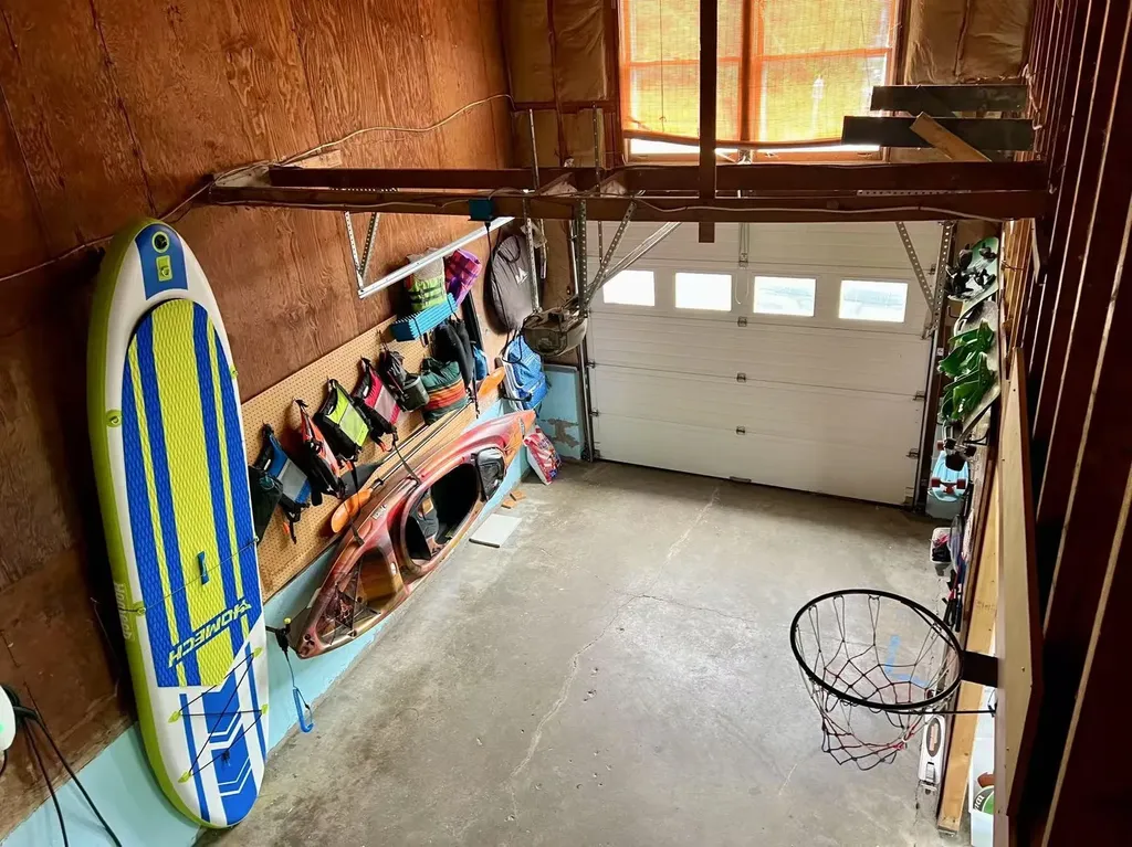 166 Lakeview Drive Shelburne VT 05482