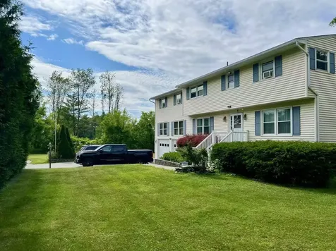 166 Lakeview Drive Shelburne VT 05482
