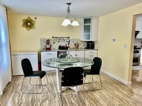 166 Lakeview Drive Shelburne VT 05482