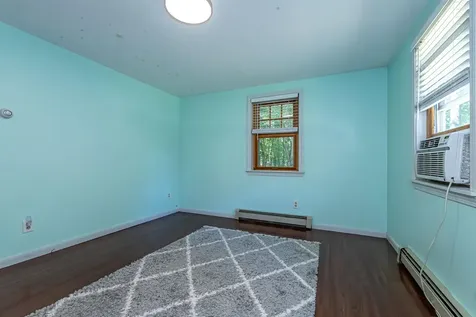 8 Phoenix Drive Kingston NH 03848