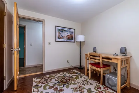 8 Phoenix Drive Kingston NH 03848