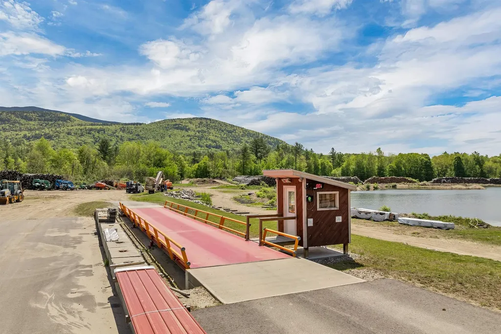 968 Mount Moosilauke Highway Wentworth NH 03282