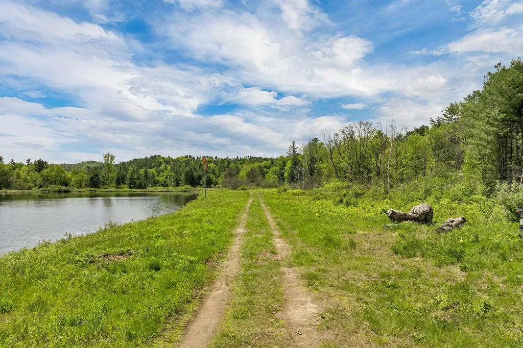 968 Mount Moosilauke Highway Wentworth NH 03282