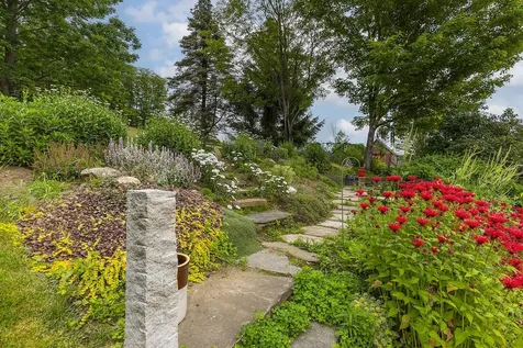 7873 Pomfret Road Pomfret VT 05053