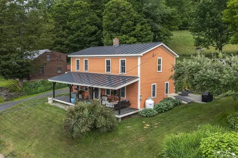 7873 Pomfret Road Pomfret VT 05053