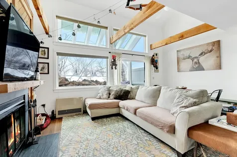 97 Trailside Extension Ludlow VT 05149