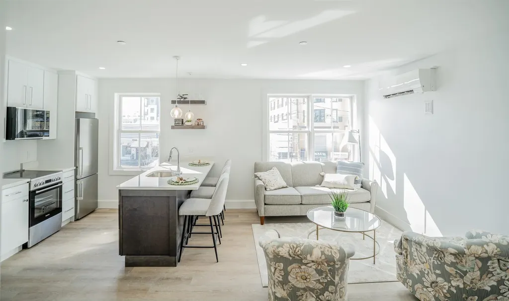 238 Deer Street Portsmouth NH 03801