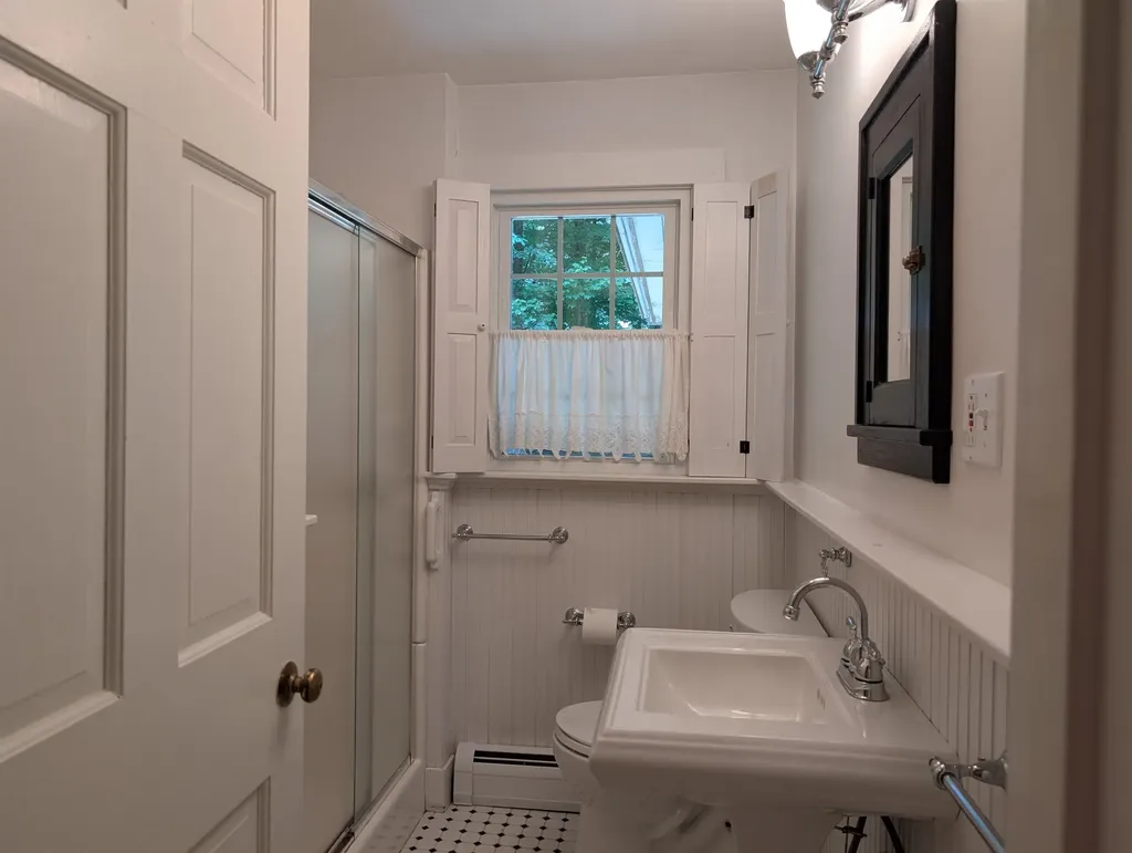 173 Amesbury Road Hopkinton NH 03229