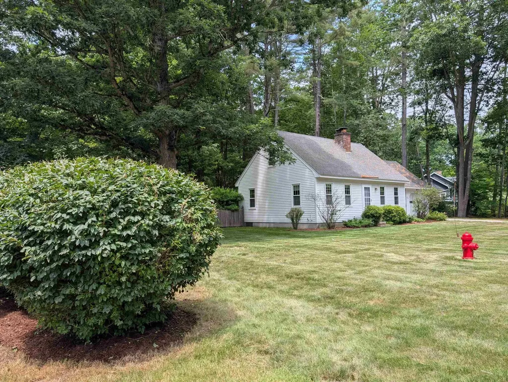 173 Amesbury Road Hopkinton NH 03229