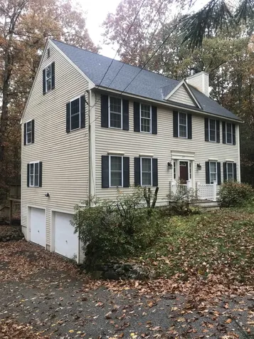 157 Chase Road South Hampton NH 03827