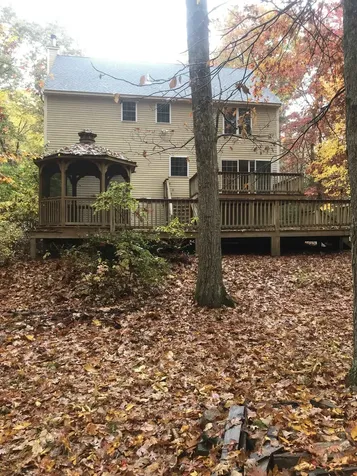 157 Chase Road South Hampton NH 03827