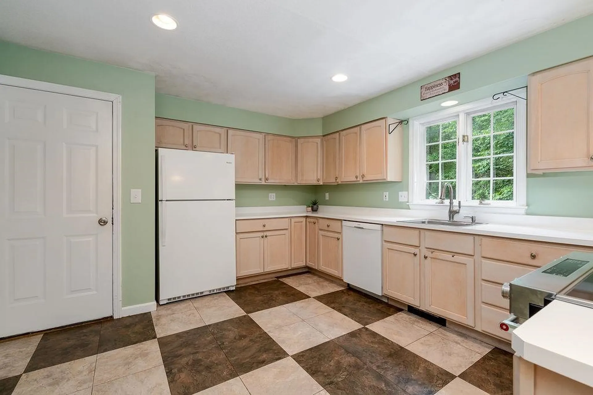 43 Street Matthews Drive Barrington NH 03825
