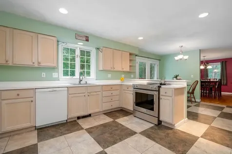 43 Street Matthews Drive Barrington NH 03825