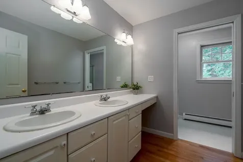 43 Street Matthews Drive Barrington NH 03825