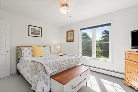 3 Stonewall Way Exeter NH 03833