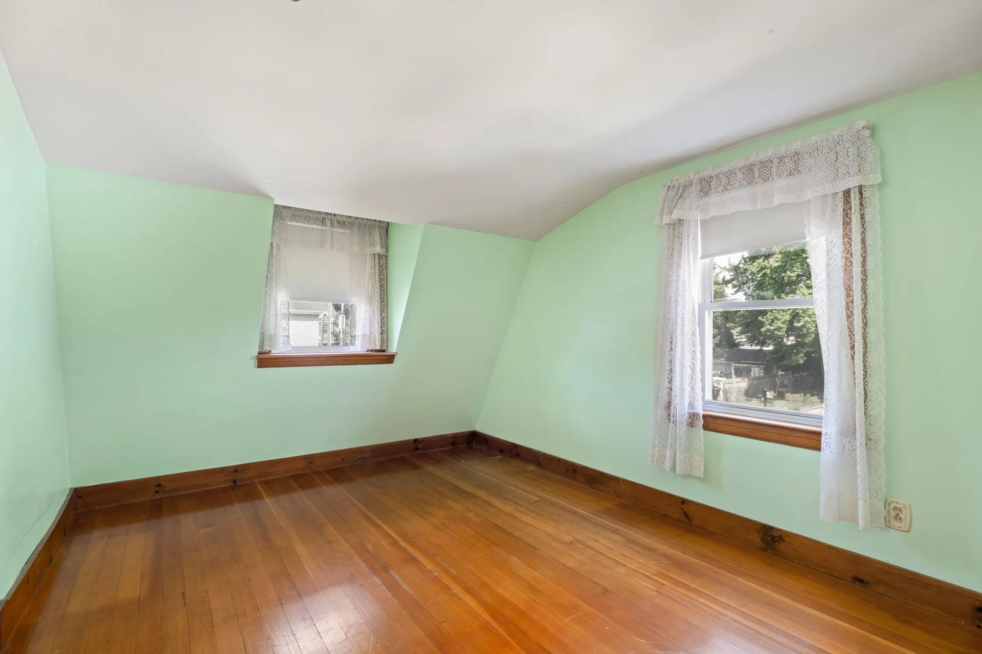6 Liberty Street Nashua NH 03060