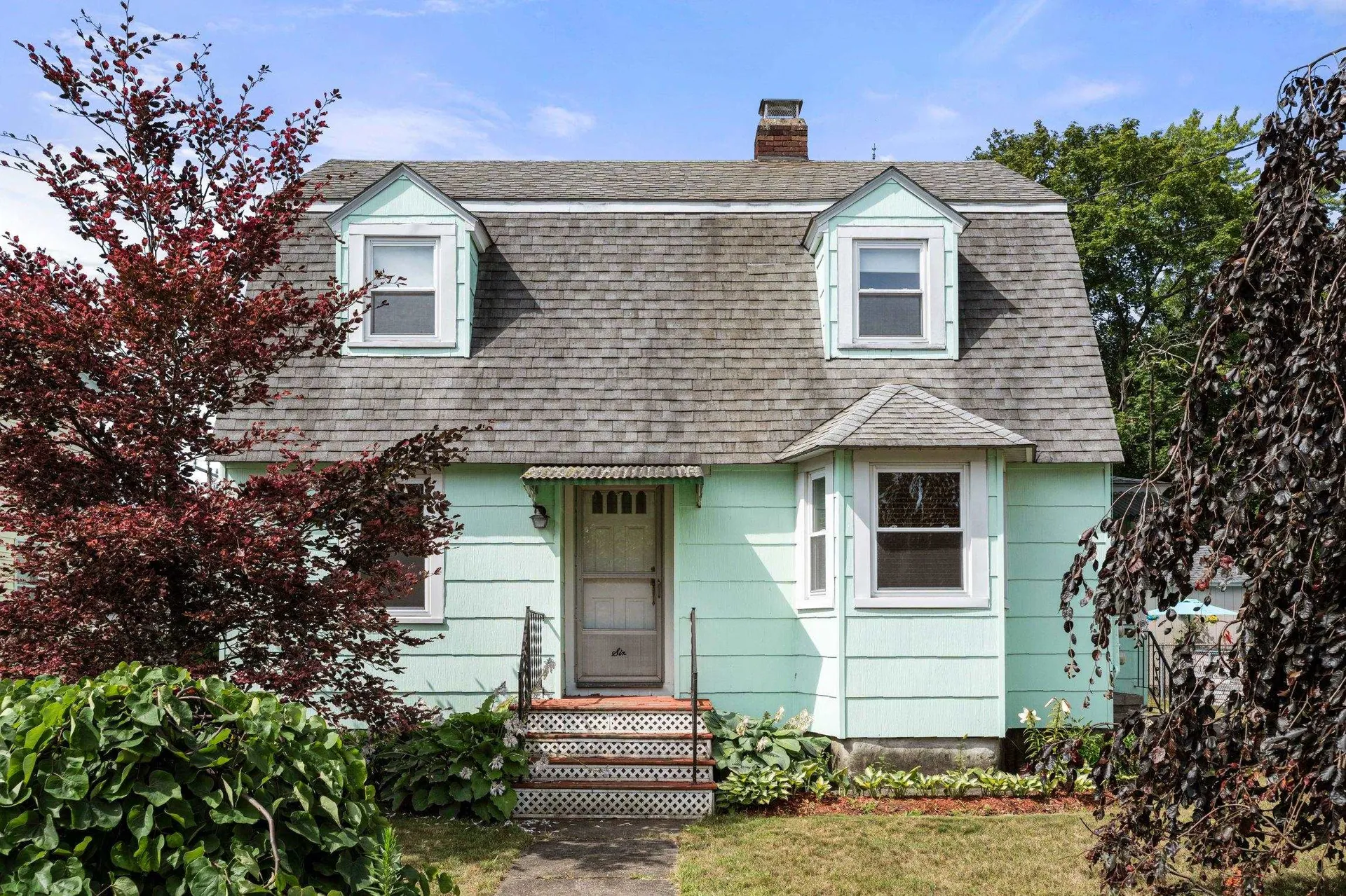 6 Liberty Street Nashua NH 03060
