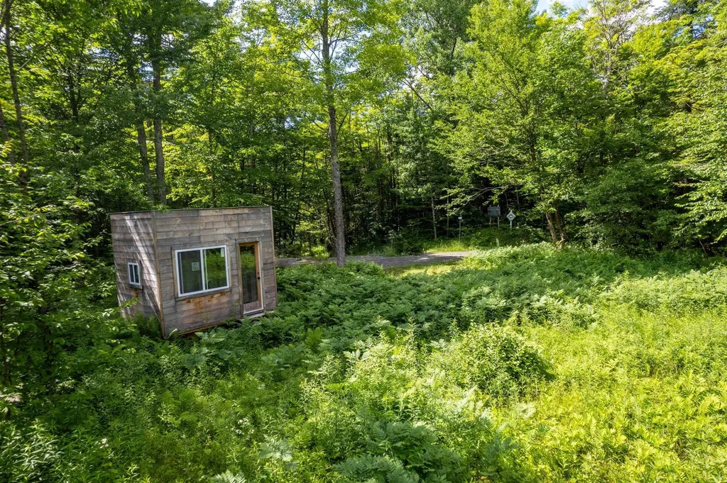 230 Taylor Valley Road Strafford VT 05072