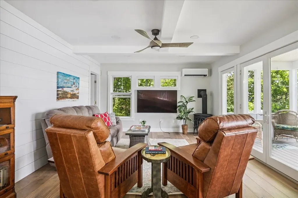 54 Richards Road South Hero VT 05486
