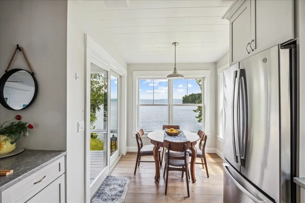 54 Richards Road South Hero VT 05486