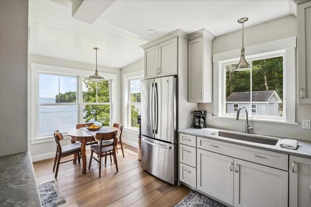 54 Richards Road South Hero VT 05486