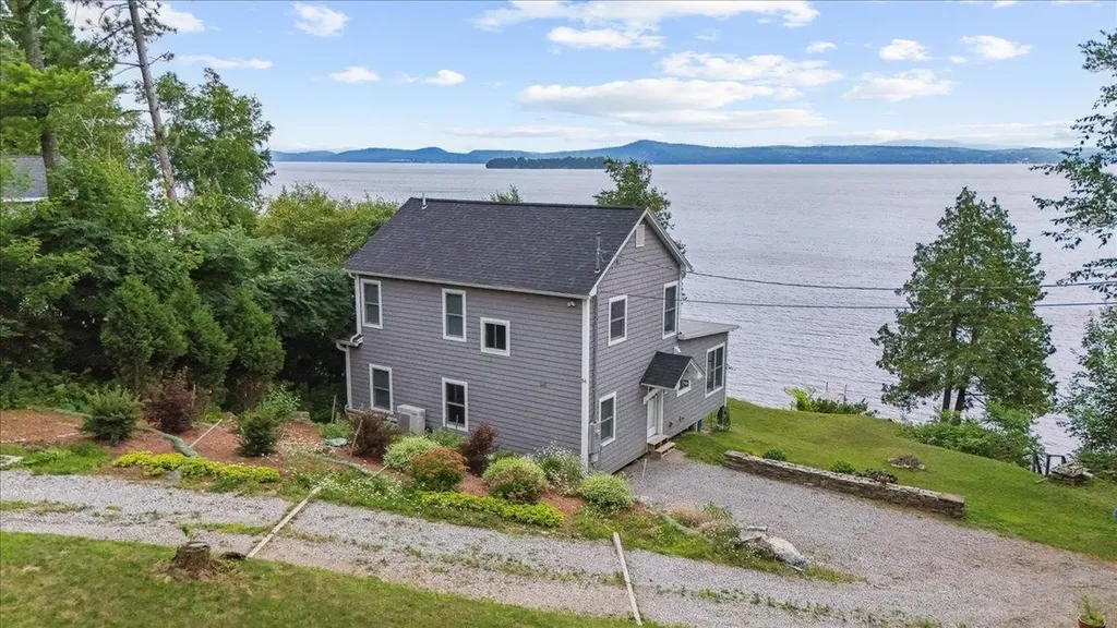 54 Richards Road South Hero VT 05486