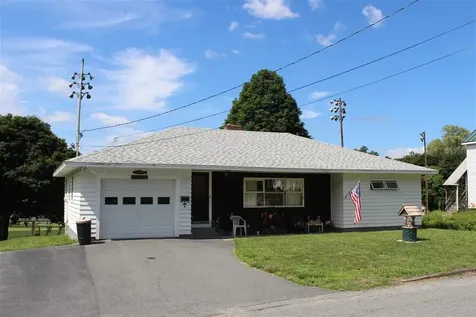 8 Melrose Street Claremont NH 03743