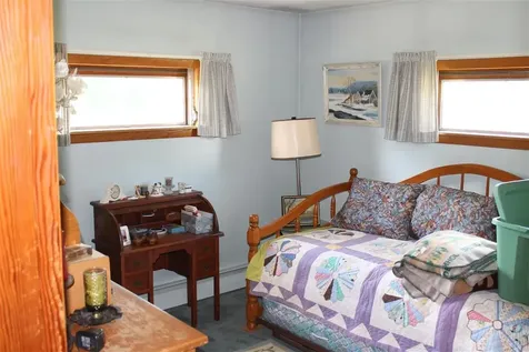 8 Melrose Street Claremont NH 03743