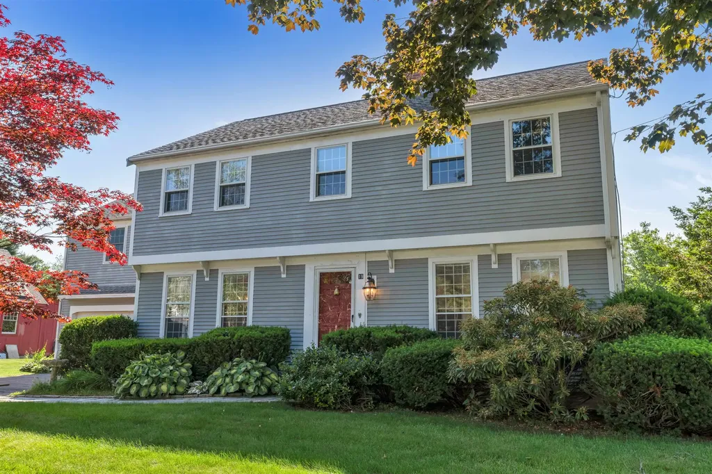 19 Windmill Lane Hampton NH 03842