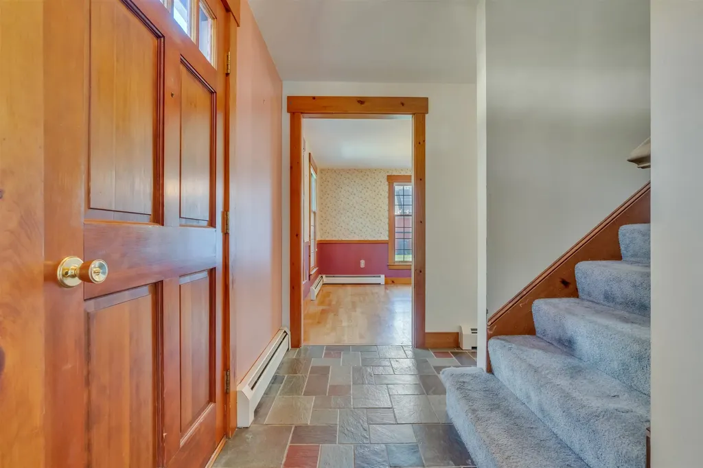 19 Windmill Lane Hampton NH 03842