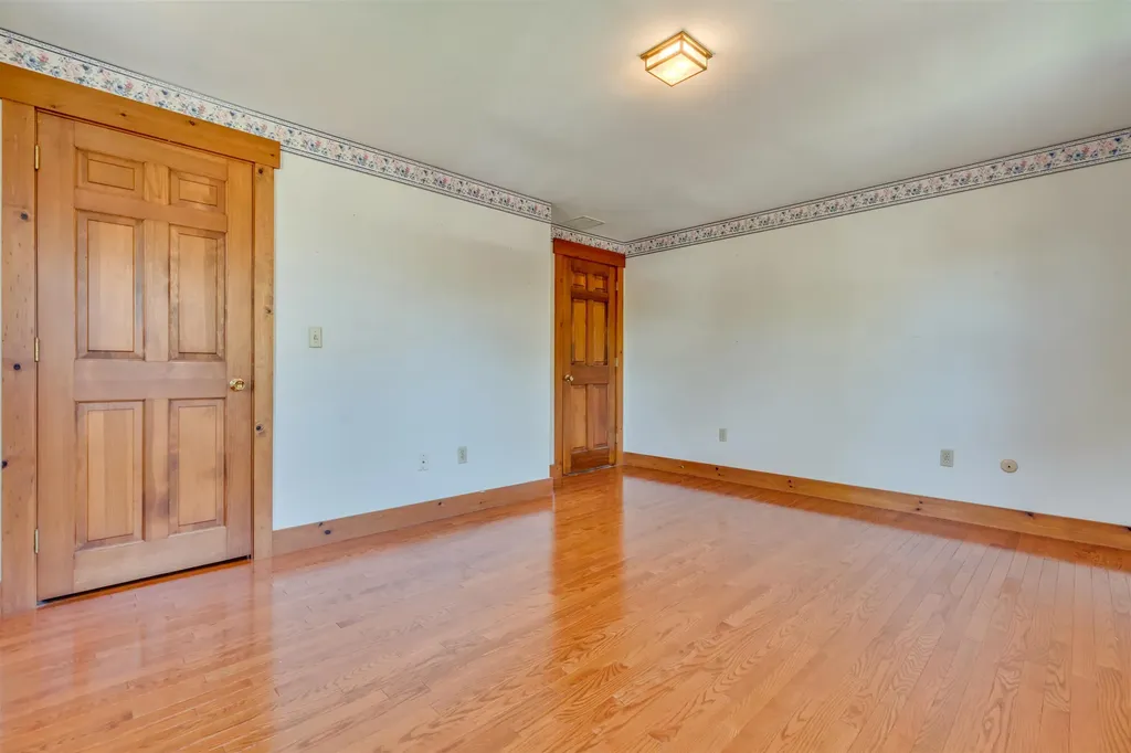 19 Windmill Lane Hampton NH 03842
